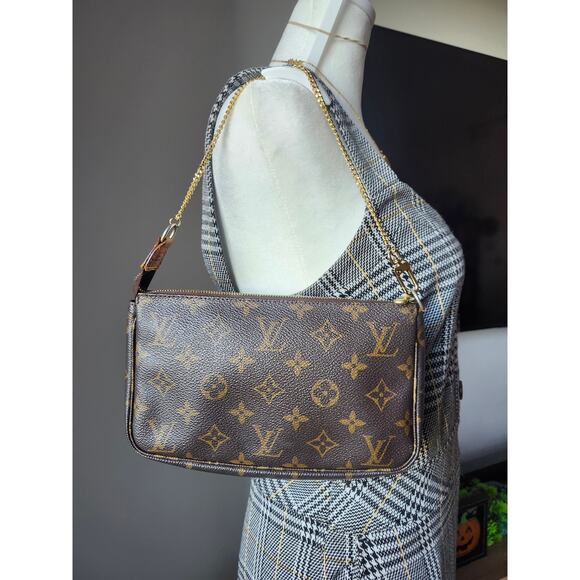 Louis Vuitton Monogram Pochette Accessoires SD0620 Brown Canvas Shoulder Bag - Picture 4 of 15